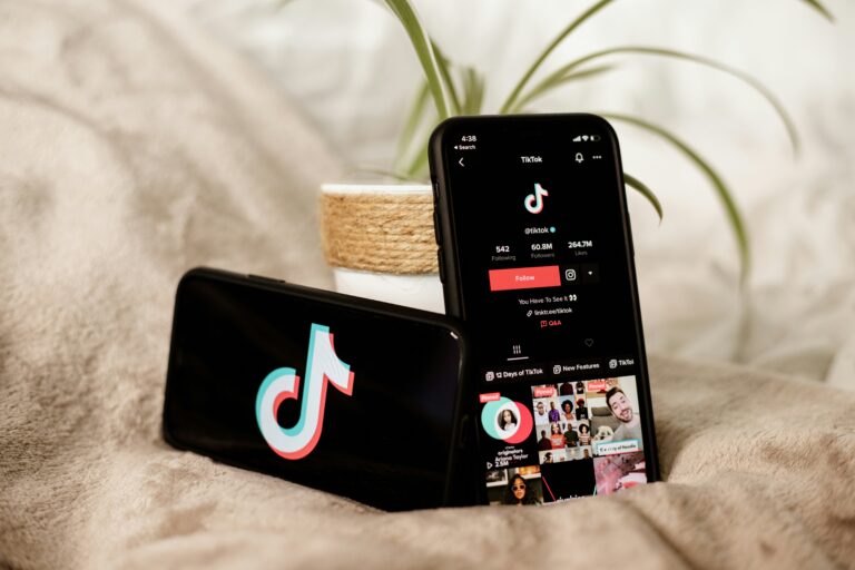 TikTok supera TV e canais digitais em eficiência de mídia, aponta estudo da Media Hero